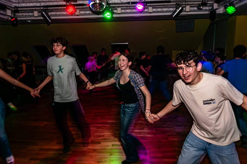 20251206Huckepackparty unbenannte Fotosession 000881